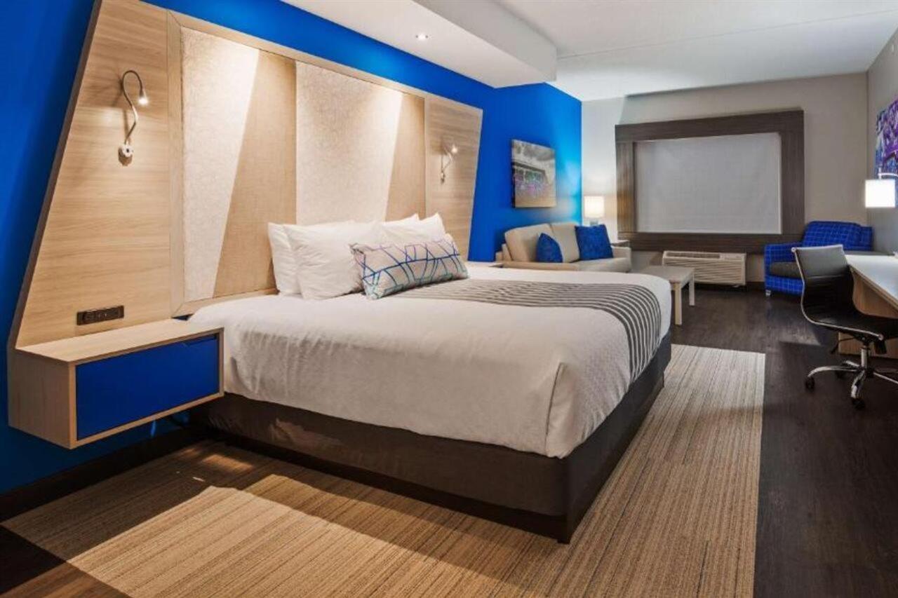 Best Western Premier Winnipeg East Екстер'єр фото