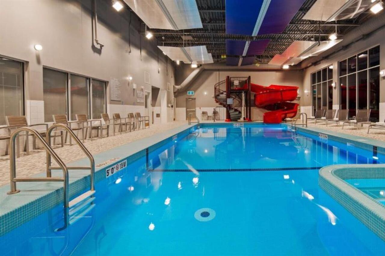Best Western Premier Winnipeg East Екстер'єр фото