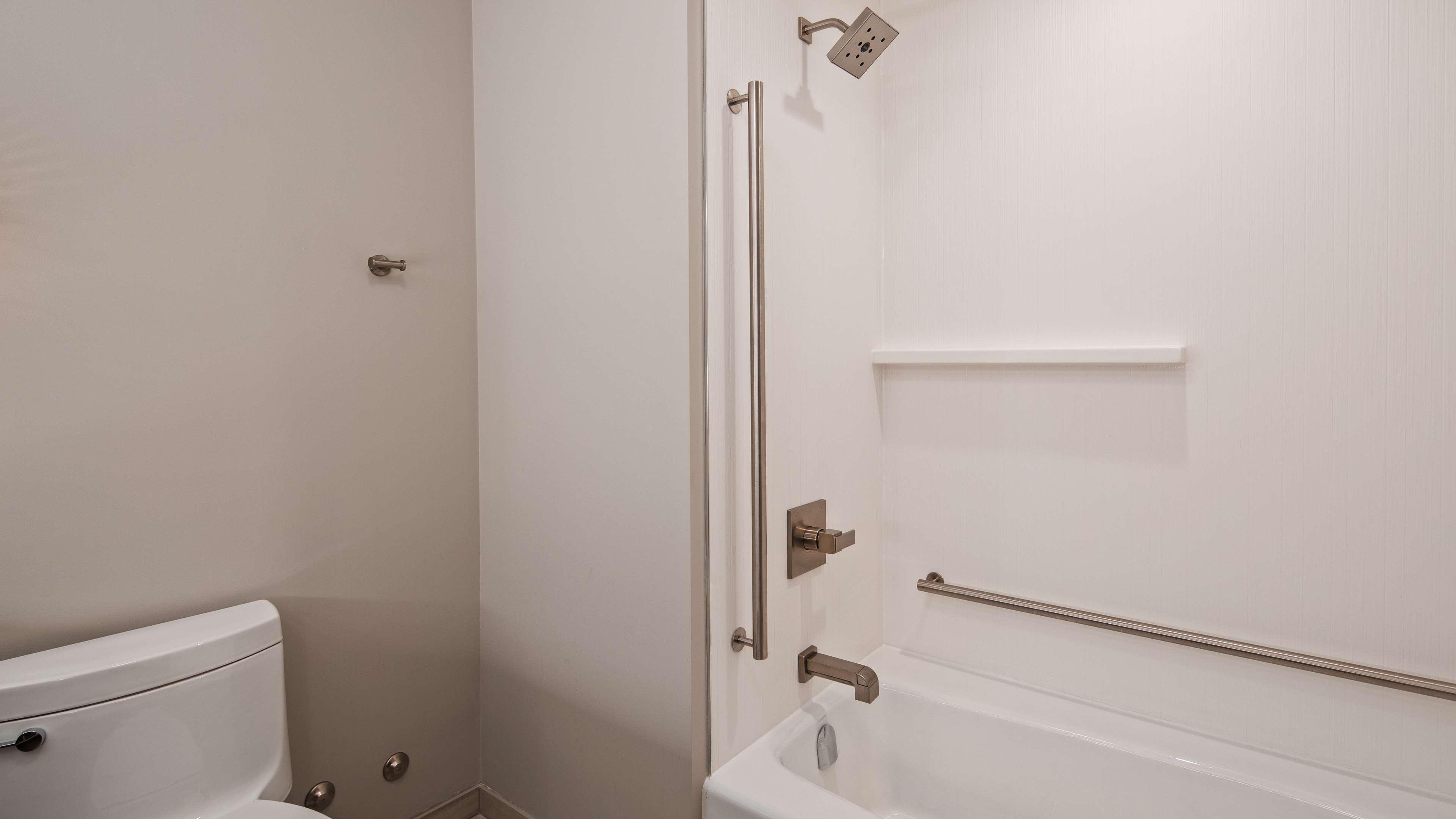 Best Western Premier Winnipeg East Екстер'єр фото