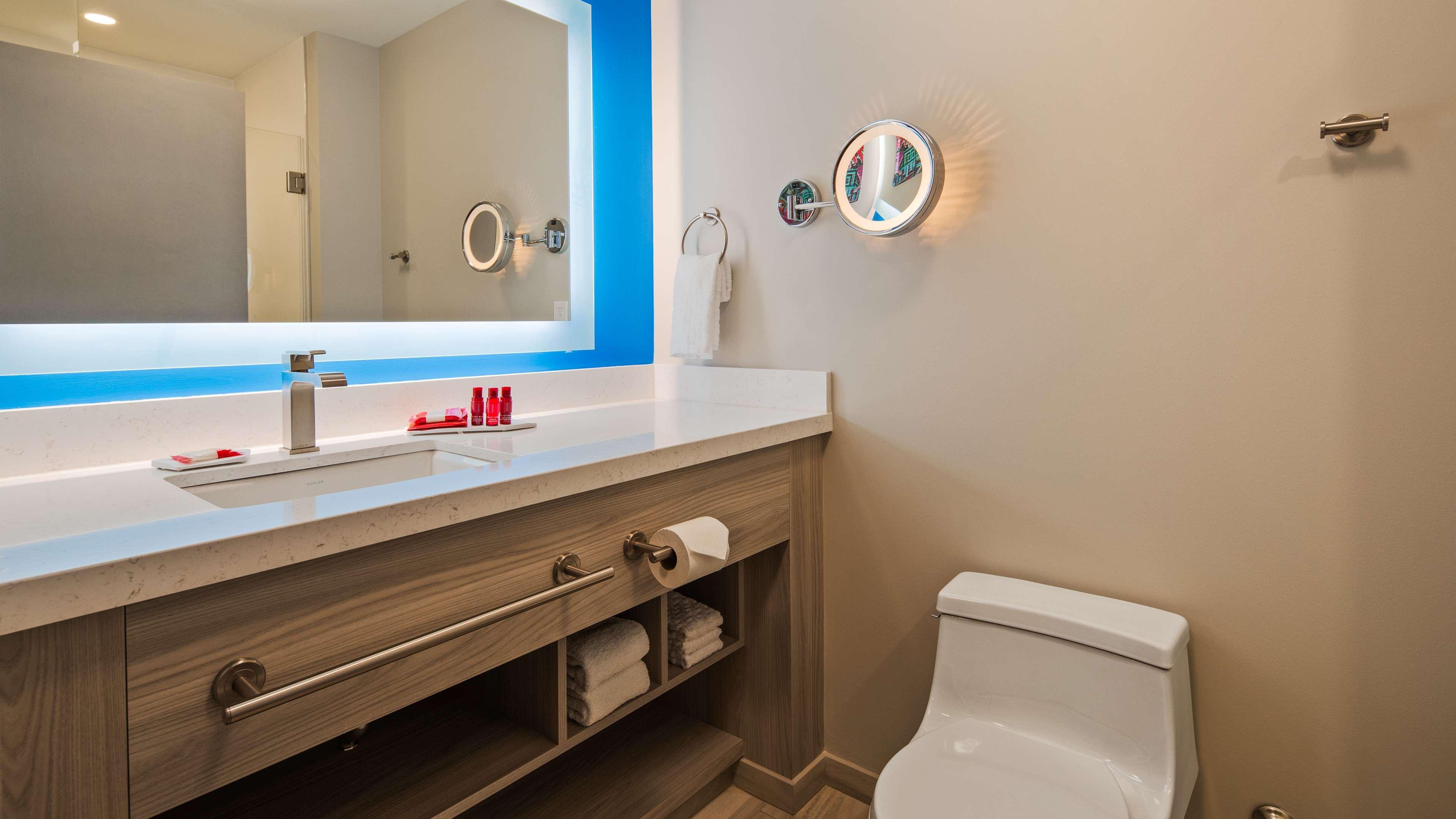 Best Western Premier Winnipeg East Екстер'єр фото