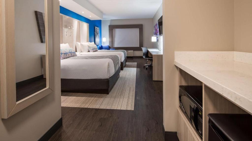Best Western Premier Winnipeg East Екстер'єр фото